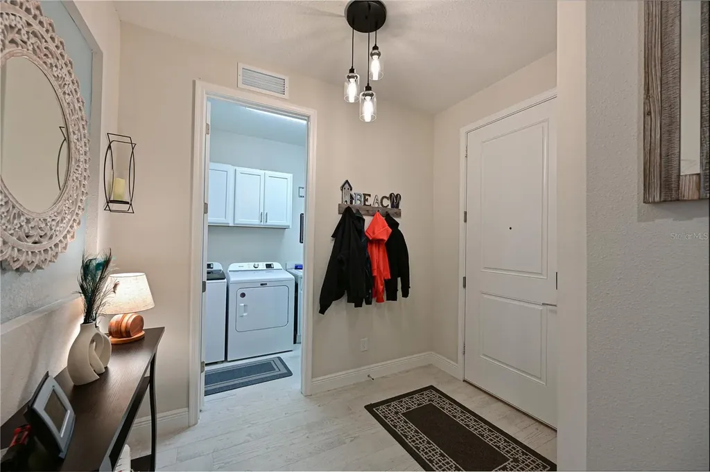 209 Okeeffe Circle Bradenton FL 34212