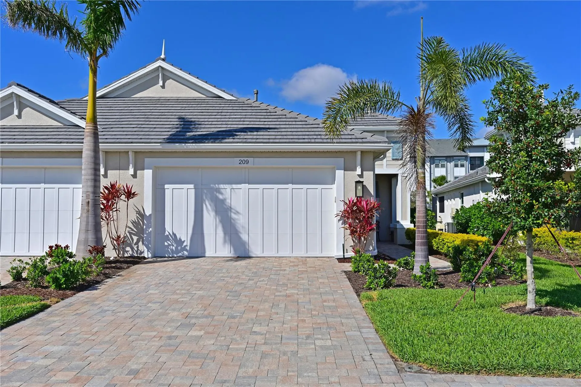 209 Okeeffe Circle Bradenton FL 34212