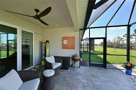 209 Okeeffe Circle Bradenton FL 34212