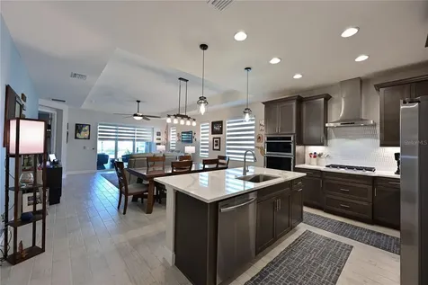 209 Okeeffe Circle Bradenton FL 34212