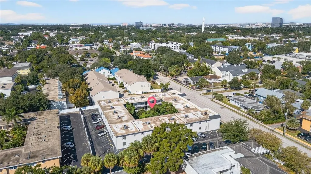 2808 W Azeele Street Tampa FL 33609