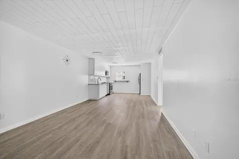 2808 W Azeele Street Tampa FL 33609
