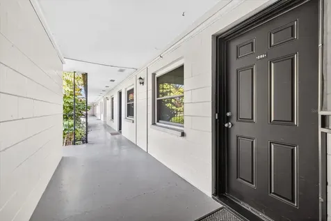 2808 W Azeele Street Tampa FL 33609