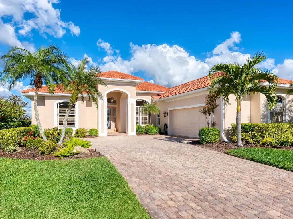 814 Adonis Place Venice FL 34292