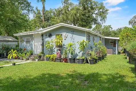 306 Avenue A Wahneta E Winter Haven FL 33880