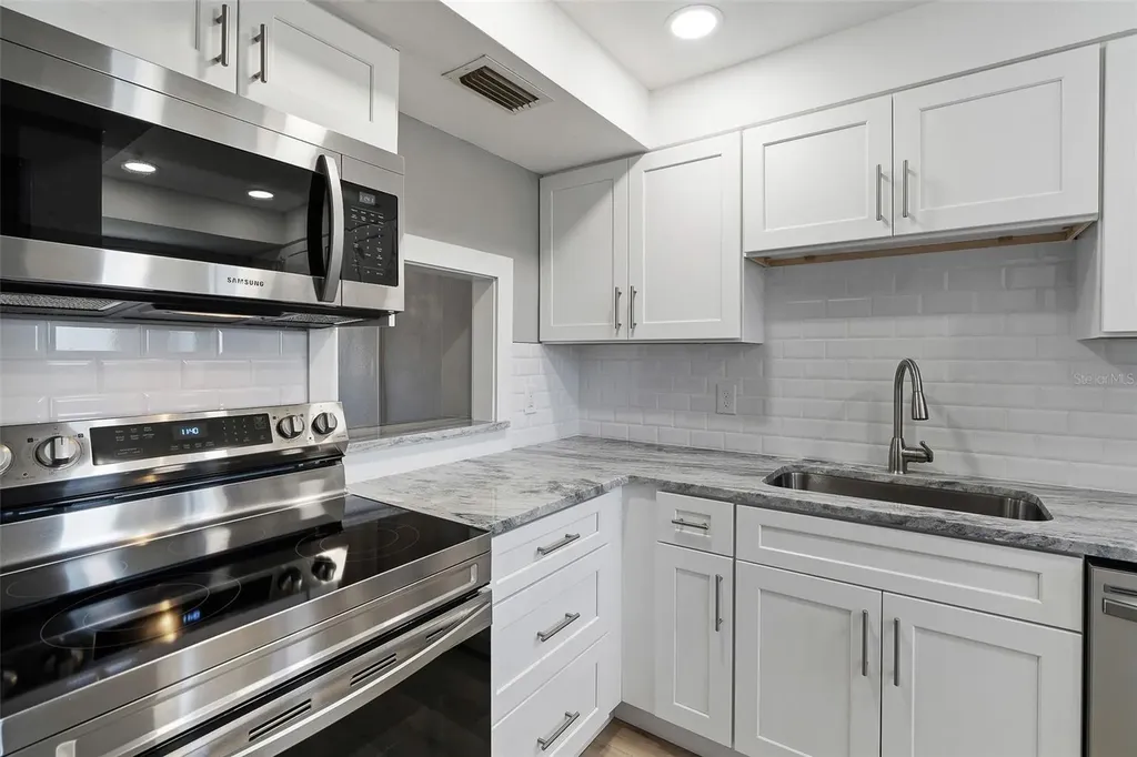 1 Boca Ciega Point Boulevard St Petersburg FL 33708