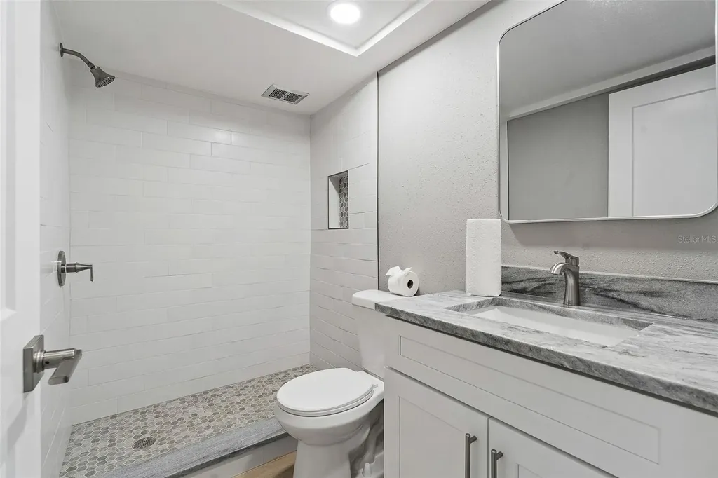 1 Boca Ciega Point Boulevard St Petersburg FL 33708