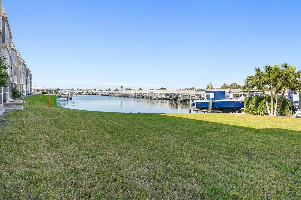 1 Boca Ciega Point Boulevard St Petersburg FL 33708