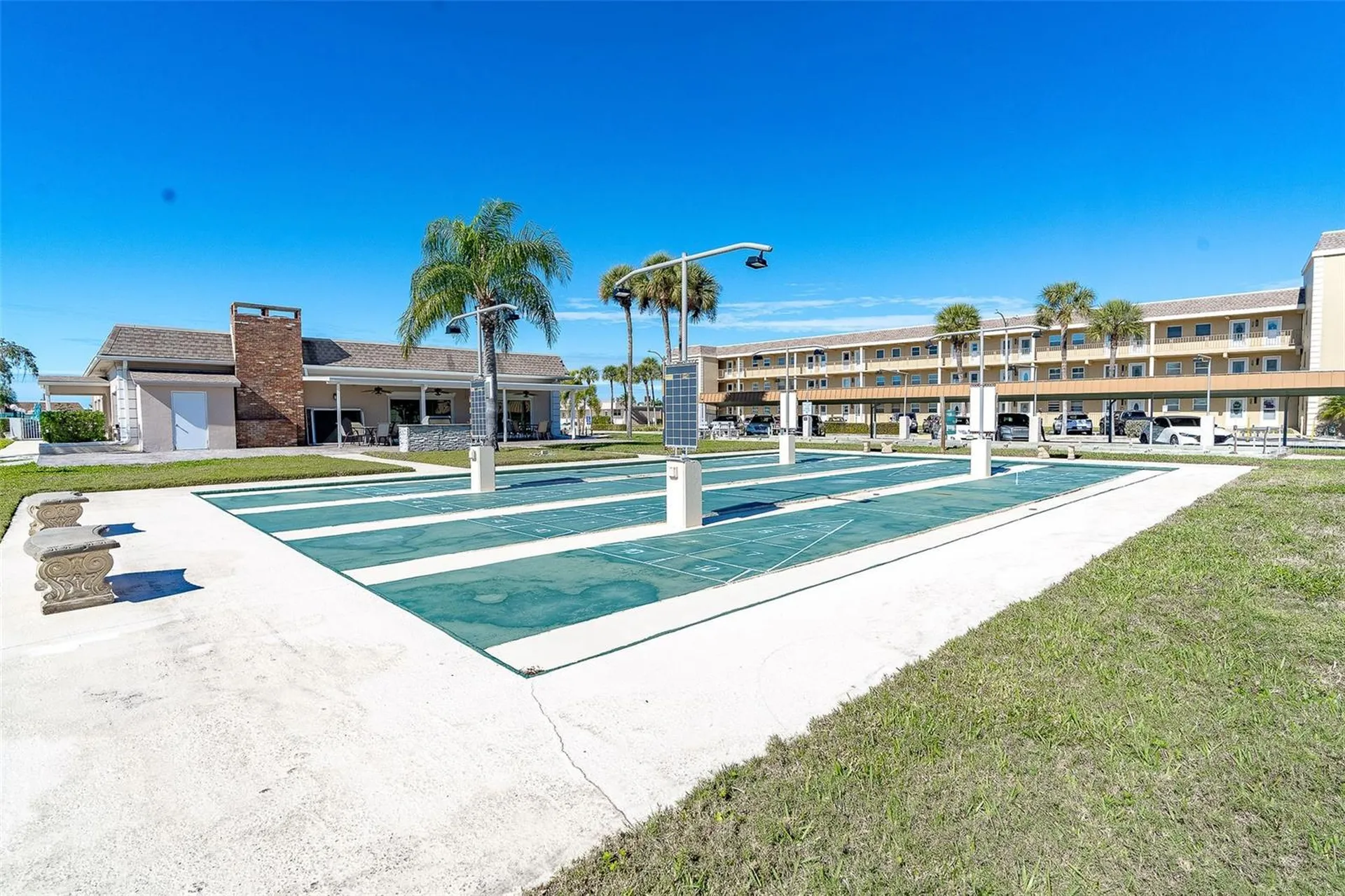 1 Boca Ciega Point Boulevard St Petersburg FL 33708