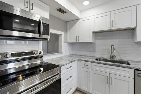 1 Boca Ciega Point Boulevard St Petersburg FL 33708