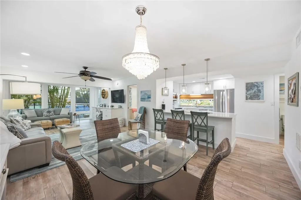 1166 W Peppertree Drive Sarasota FL 34242