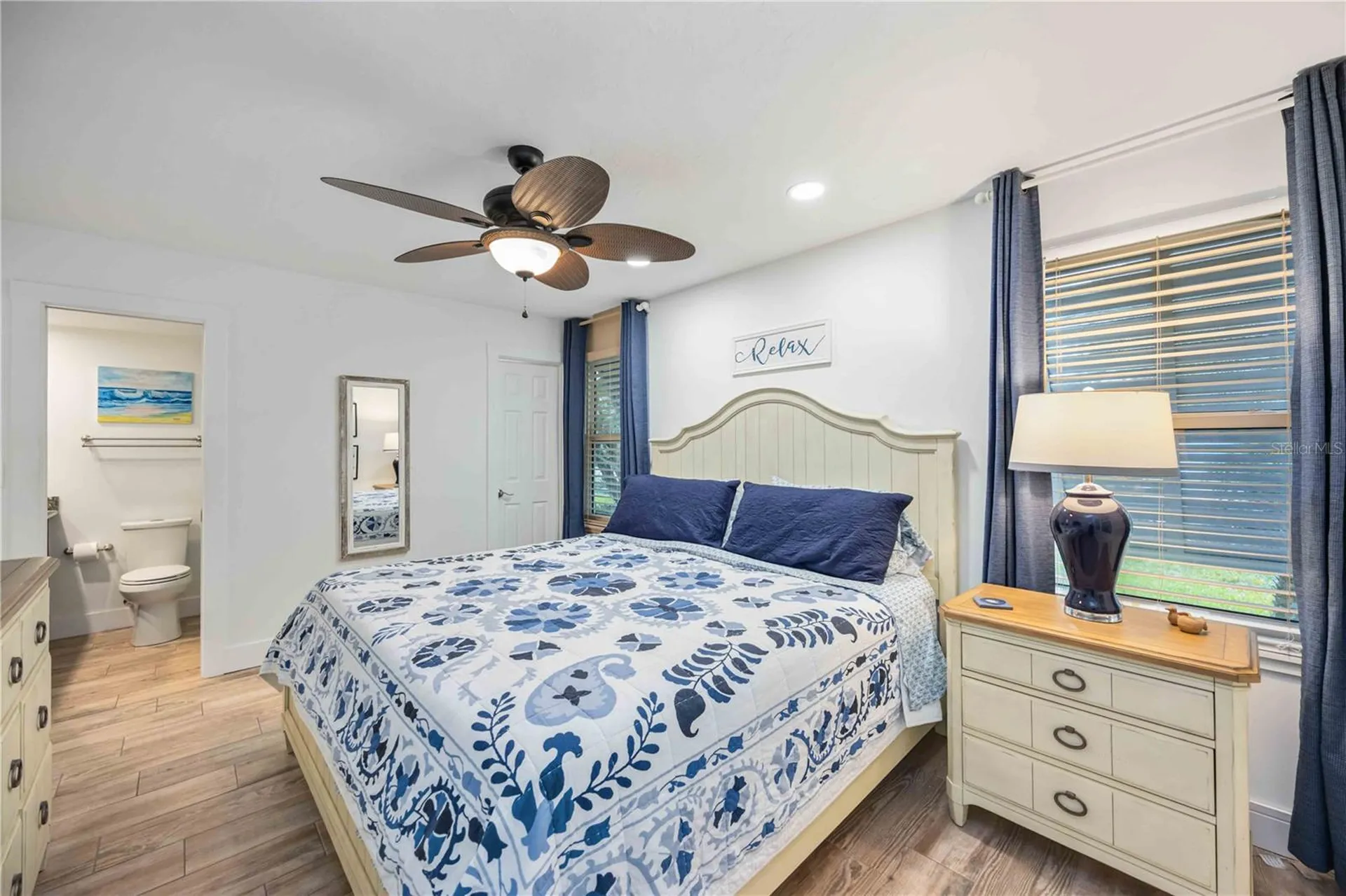 1166 W Peppertree Drive Sarasota FL 34242