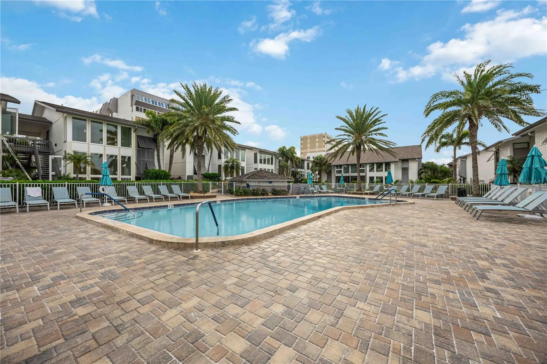 1166 W Peppertree Drive Sarasota FL 34242