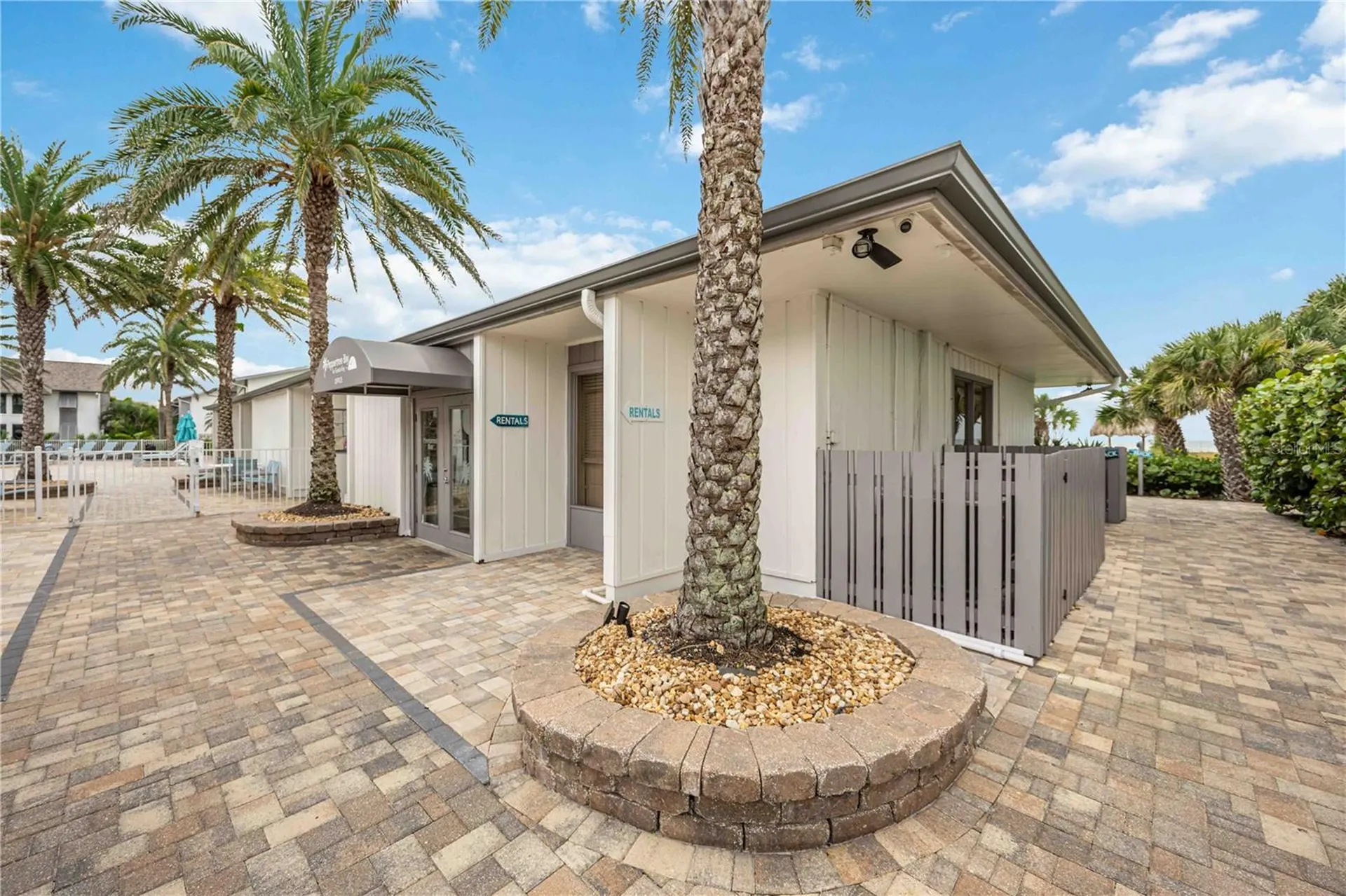 1166 W Peppertree Drive Sarasota FL 34242