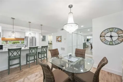 1166 W Peppertree Drive Sarasota FL 34242