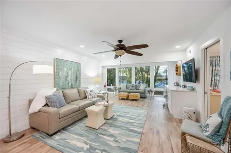 1166 W Peppertree Drive Sarasota FL 34242