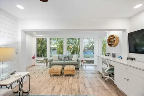 1166 W Peppertree Drive Sarasota FL 34242