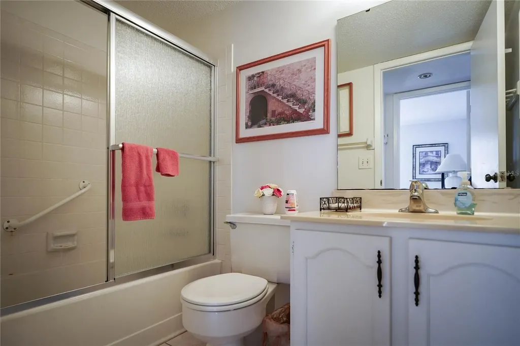 330 Mission Trail N Venice FL 34285