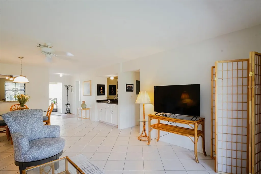 330 Mission Trail N Venice FL 34285