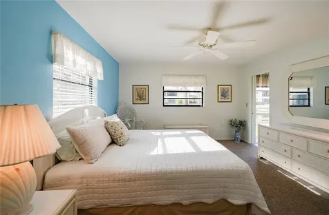 330 Mission Trail N Venice FL 34285
