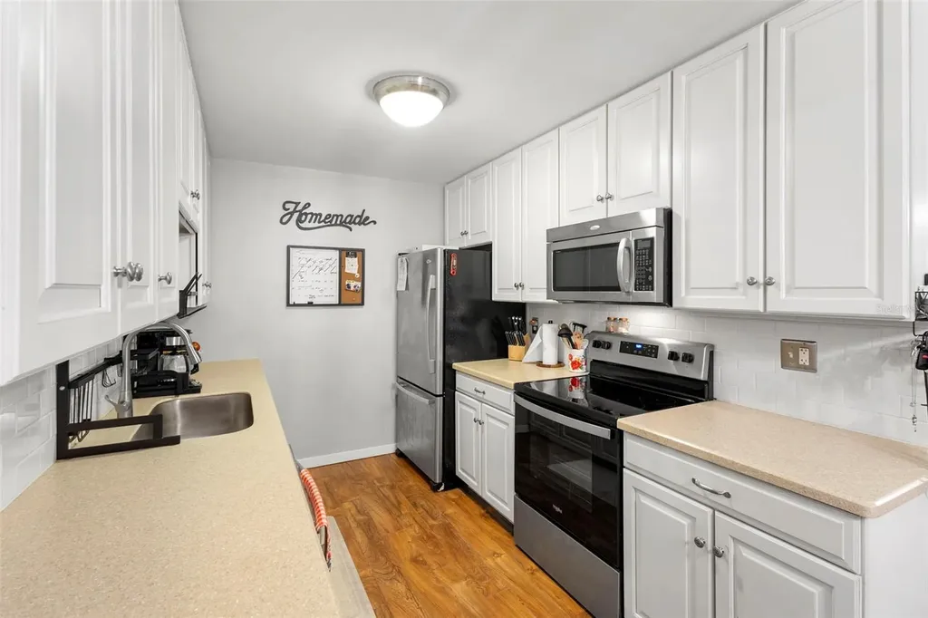 120 E Holly Drive Orange City FL 32763