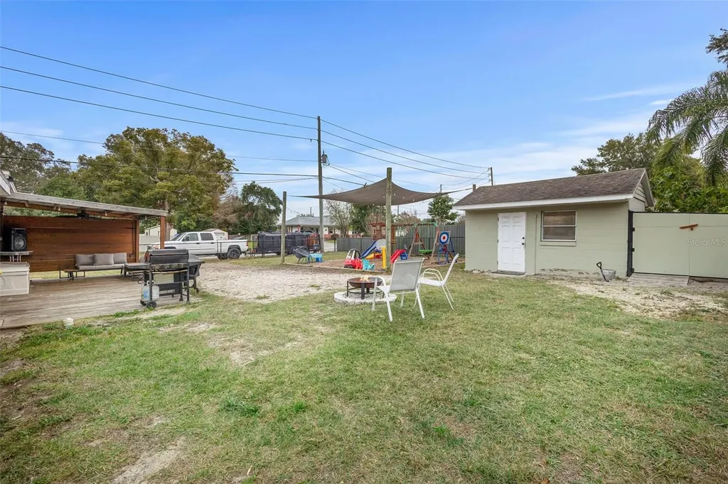 120 E Holly Drive Orange City FL 32763