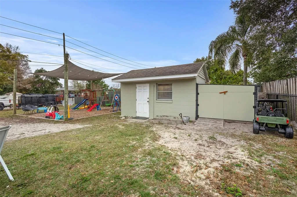 120 E Holly Drive Orange City FL 32763