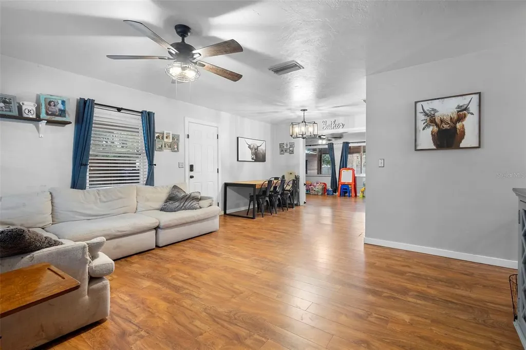 120 E Holly Drive Orange City FL 32763