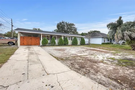120 E Holly Drive Orange City FL 32763
