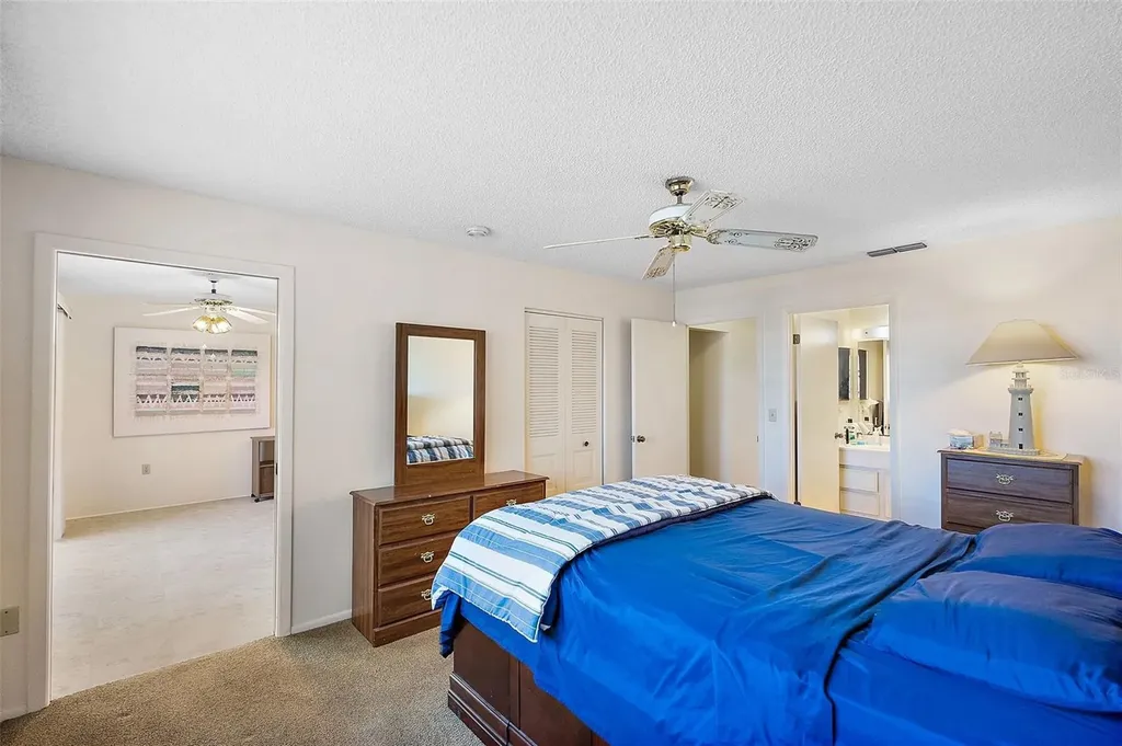 6188 80th Street N St Petersburg FL 33709