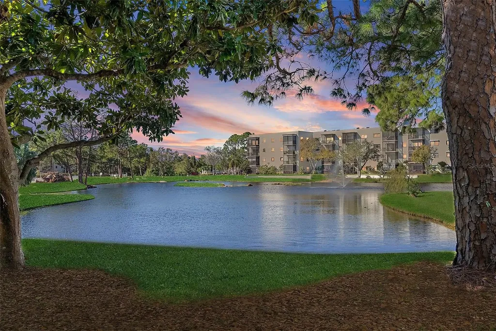 6188 80th Street N St Petersburg FL 33709