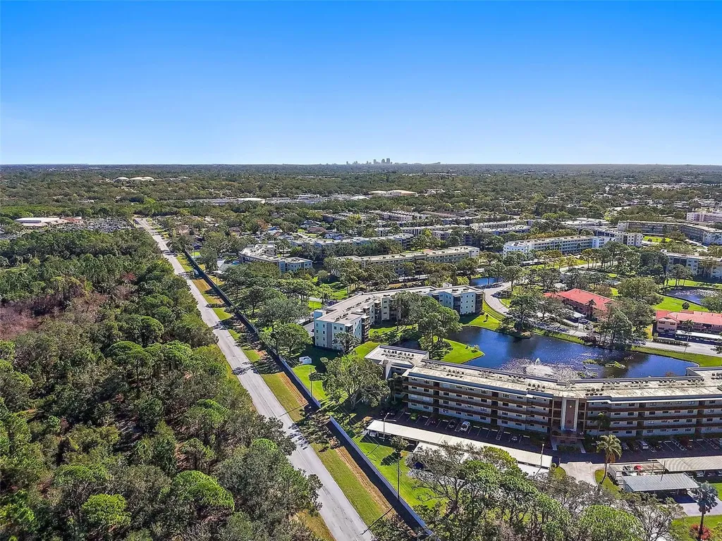 6188 80th Street N St Petersburg FL 33709