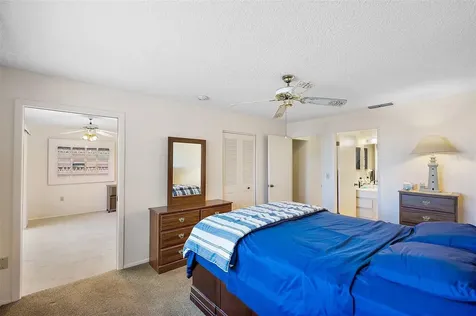 6188 80th Street N St Petersburg FL 33709