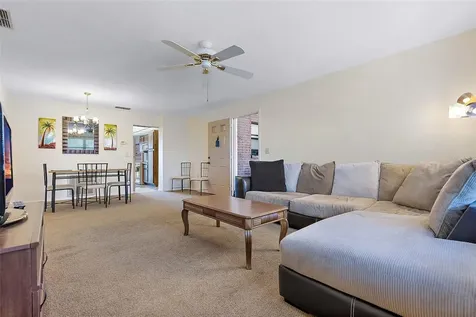 6188 80th Street N St Petersburg FL 33709