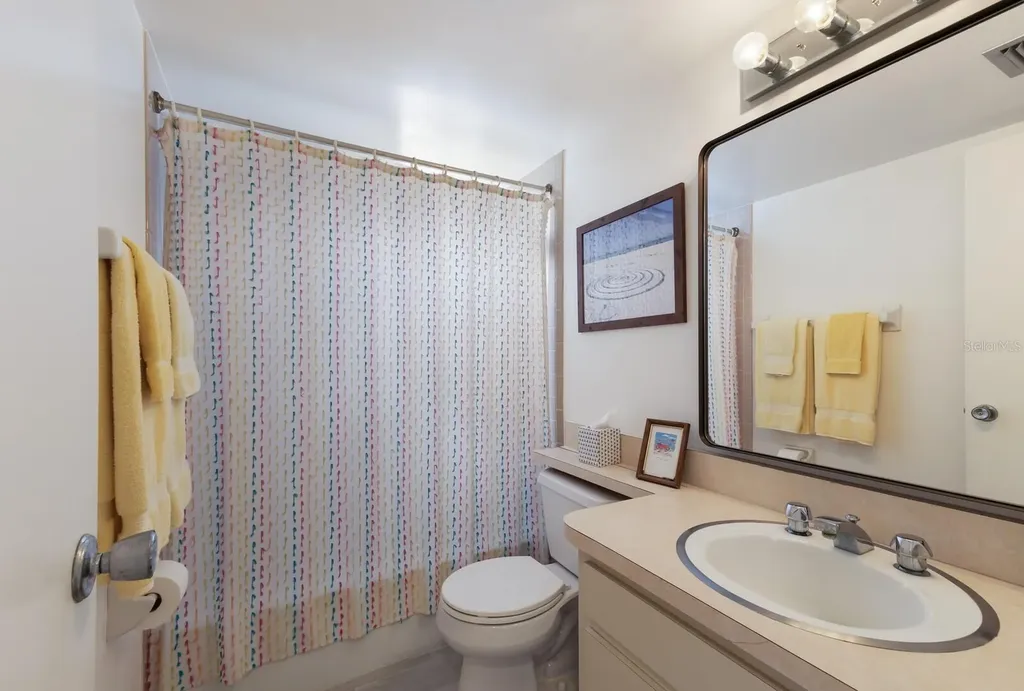 5200 Gulf Drive Holmes Beach FL 34217