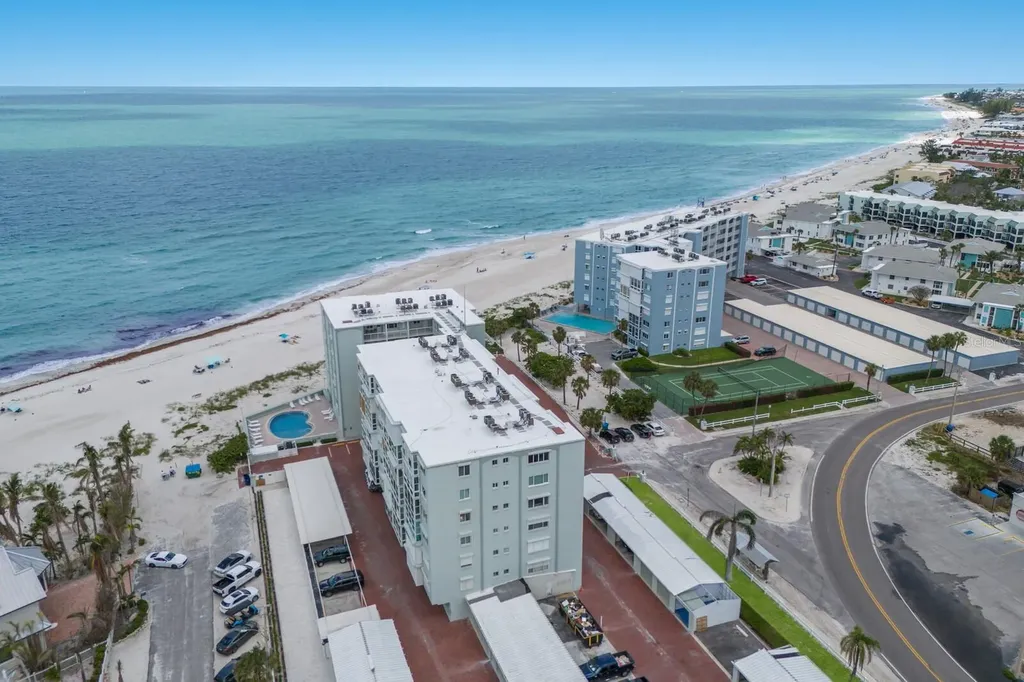 5200 Gulf Drive Holmes Beach FL 34217