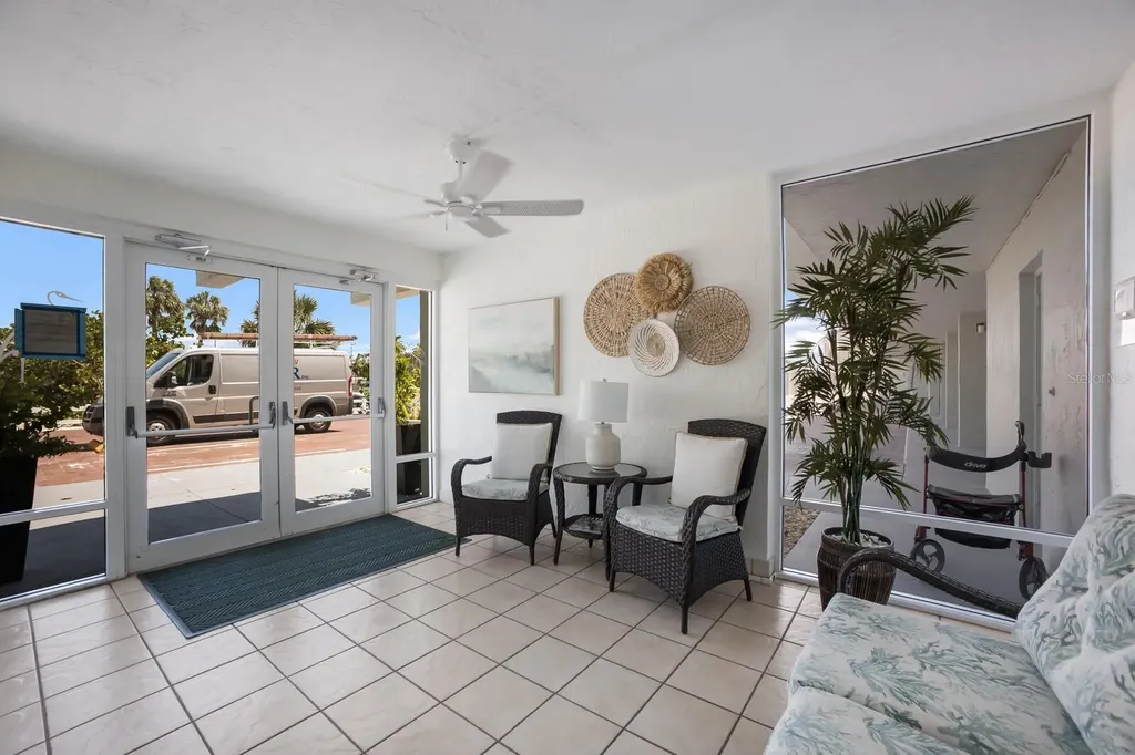 5200 Gulf Drive Holmes Beach FL 34217