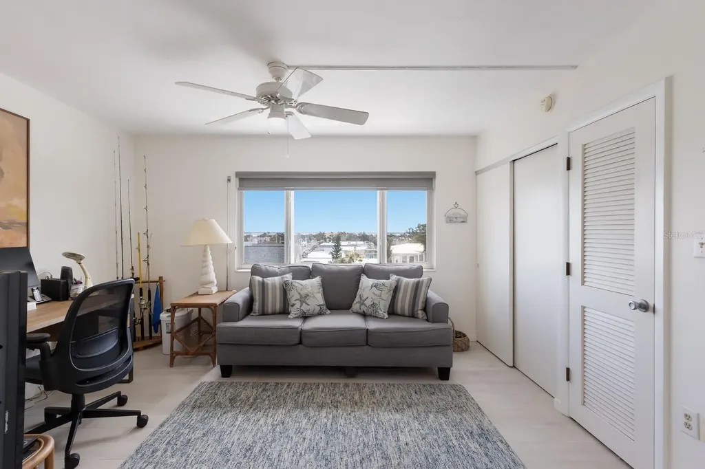 5200 Gulf Drive Holmes Beach FL 34217