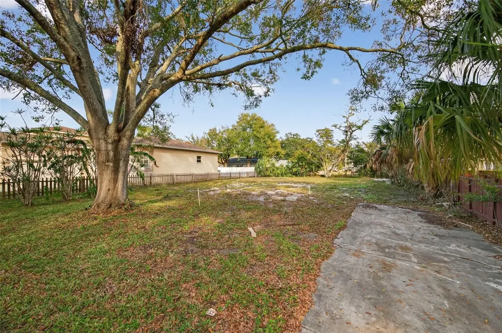 6311 Hobson Street NE St Petersburg FL 33702