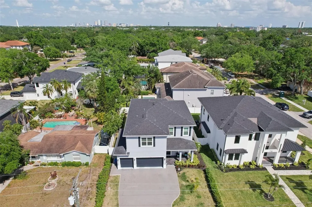714 S Lois Avenue Tampa FL 33609