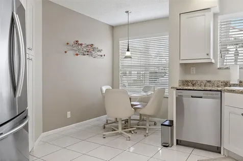 6077 Bahia Del Mar Boulevard St Petersburg FL 33715
