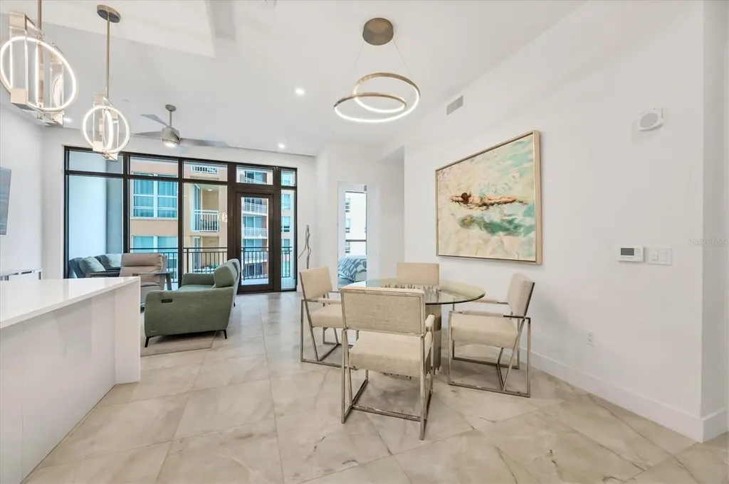 33 S Palm Avenue Sarasota FL 34236