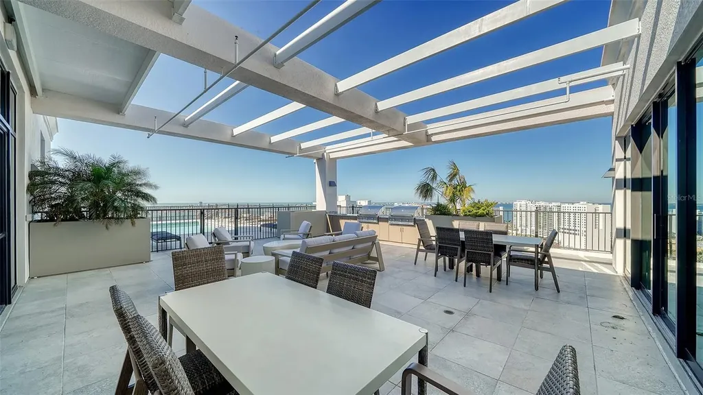 33 S Palm Avenue Sarasota FL 34236