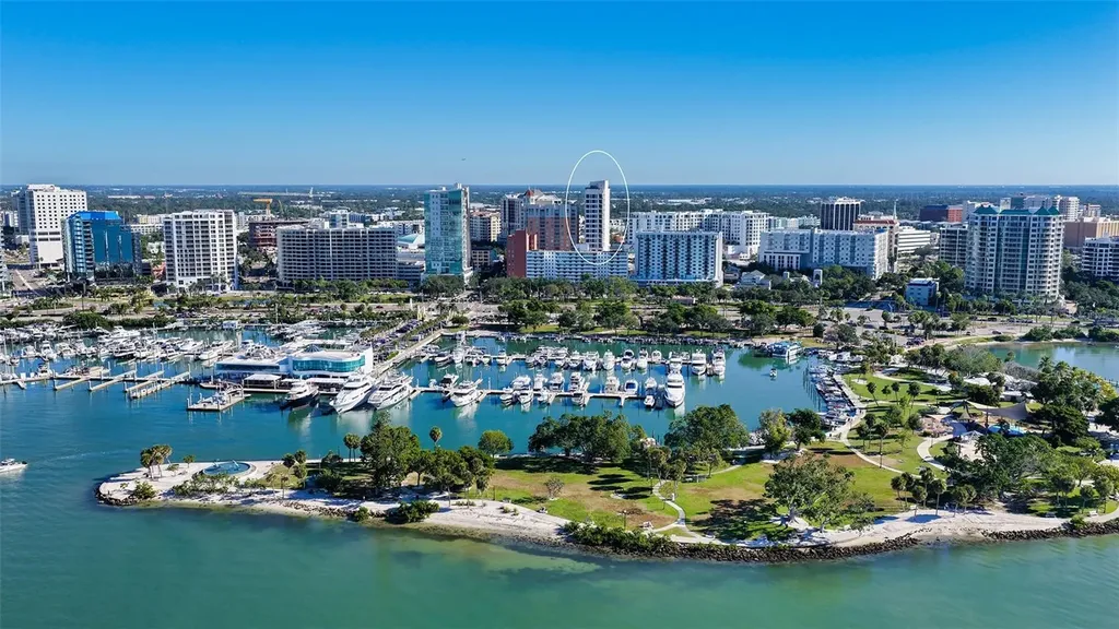 33 S Palm Avenue Sarasota FL 34236