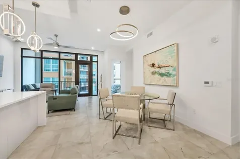 33 S Palm Avenue Sarasota FL 34236