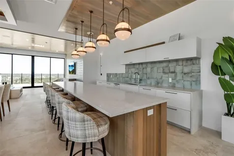 33 S Palm Avenue Sarasota FL 34236