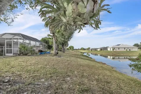 272 Broadmoor Lane Rotonda West FL 33947