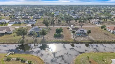 272 Broadmoor Lane Rotonda West FL 33947