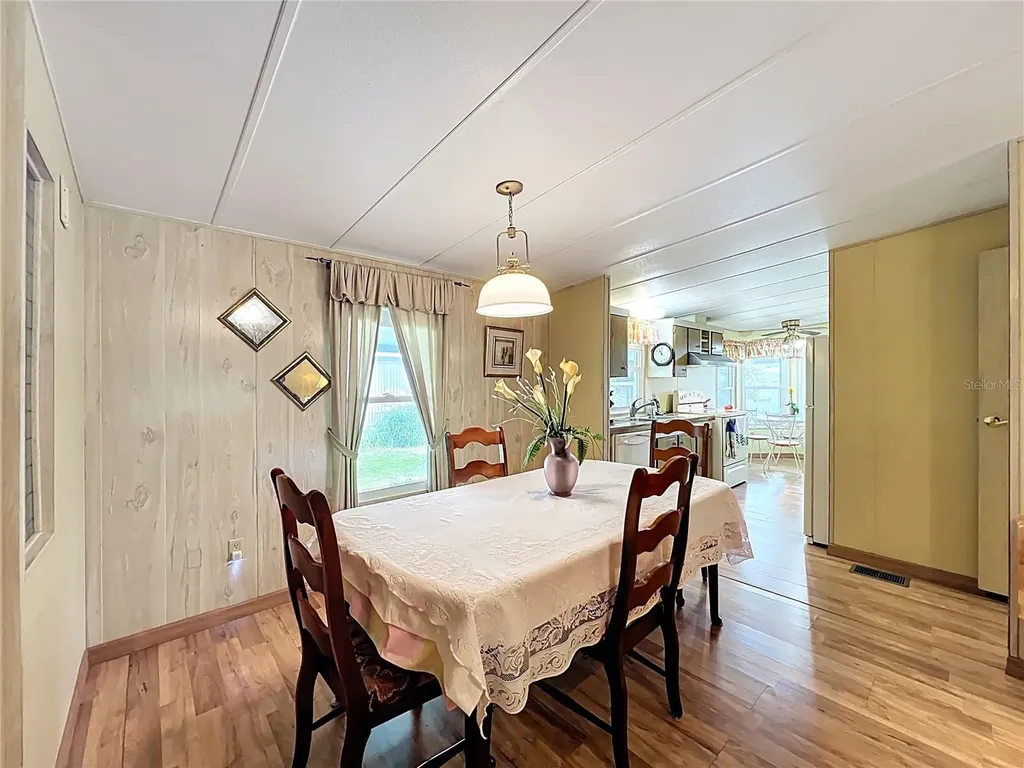 13508 Palm Drive Astatula FL 34705