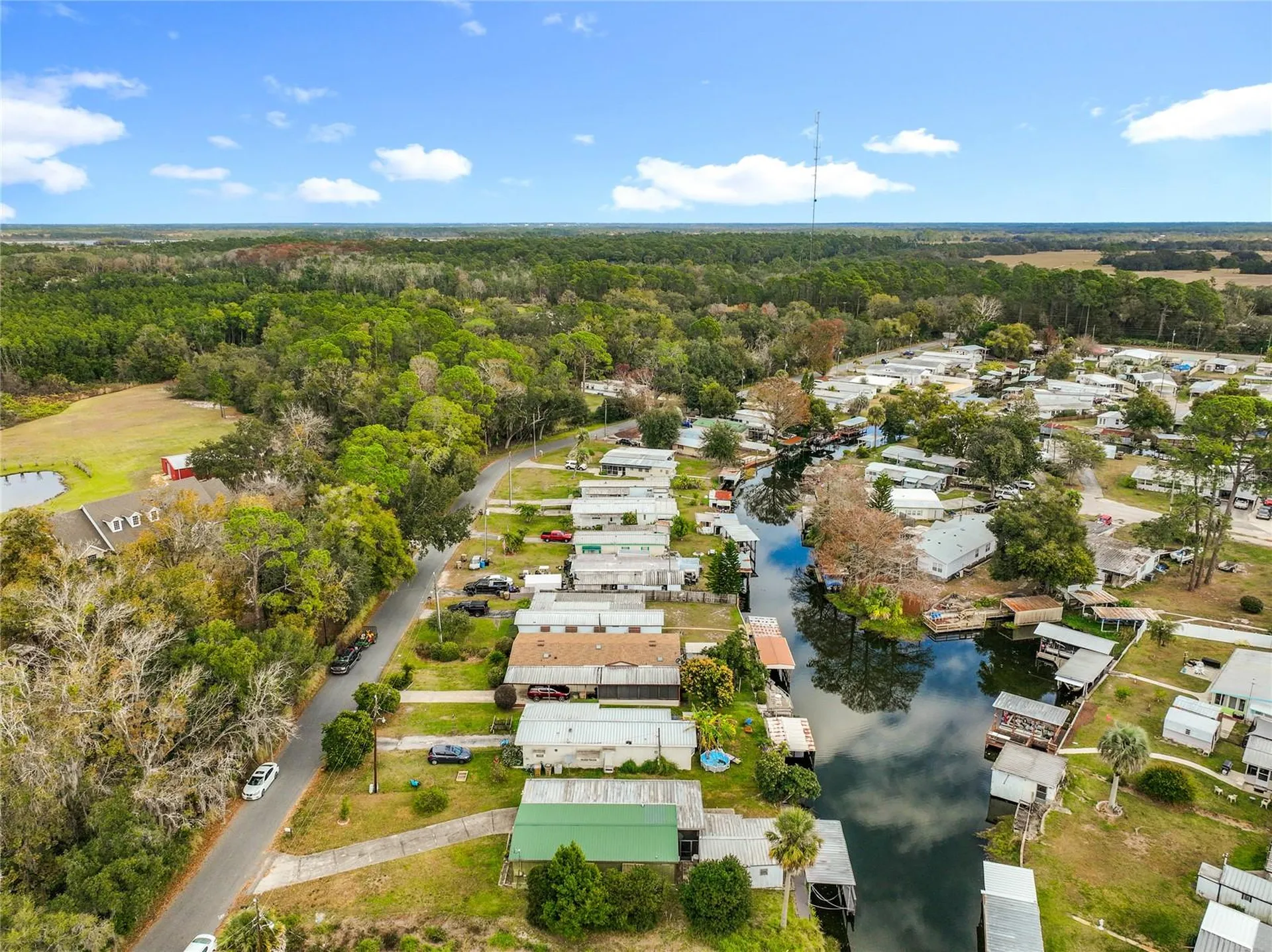 13508 Palm Drive Astatula FL 34705